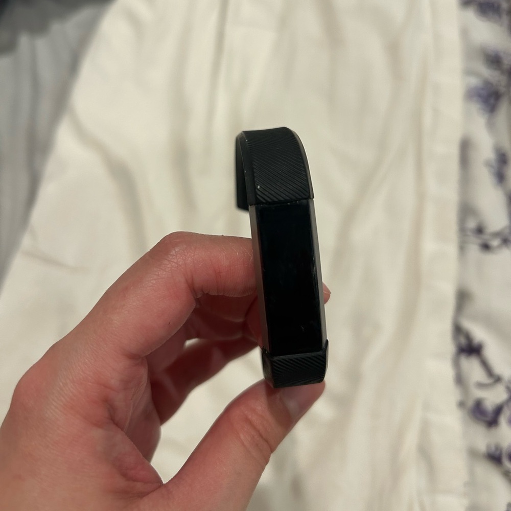 Black Fitbit Alta